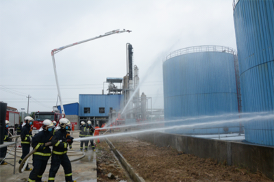 知行學(xué)安參加黃岡市危險化學(xué)品事故應(yīng)急救援演練，聚焦甲醇泄漏應(yīng)急處置